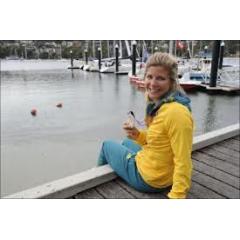 Nina Curtis